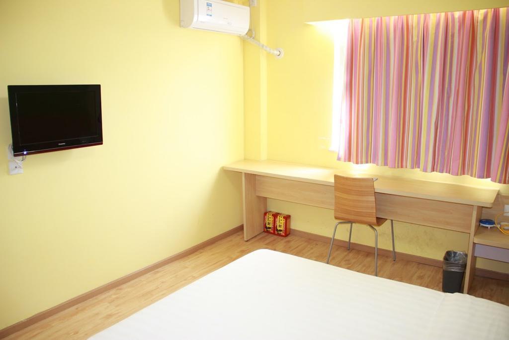 7Days Inn Chongqing Daxigou Renhe Street Екстериор снимка